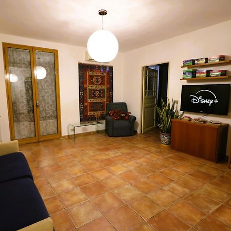 Area 52 Storia Ed Eleganza Vicino Ai Teatri Apartment Palermo Ngoại thất bức ảnh