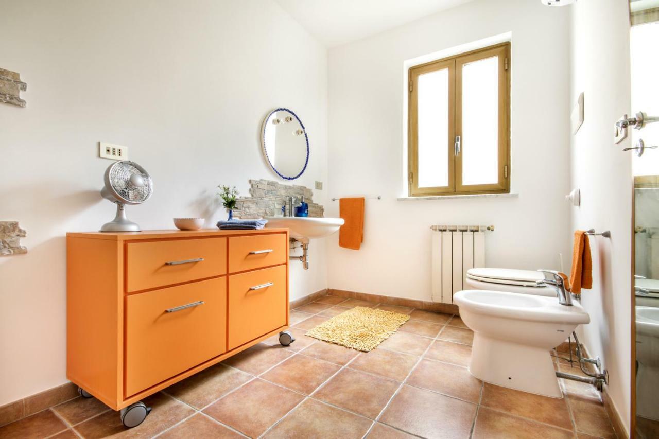 Area 52 Storia Ed Eleganza Vicino Ai Teatri Apartment Palermo Ngoại thất bức ảnh