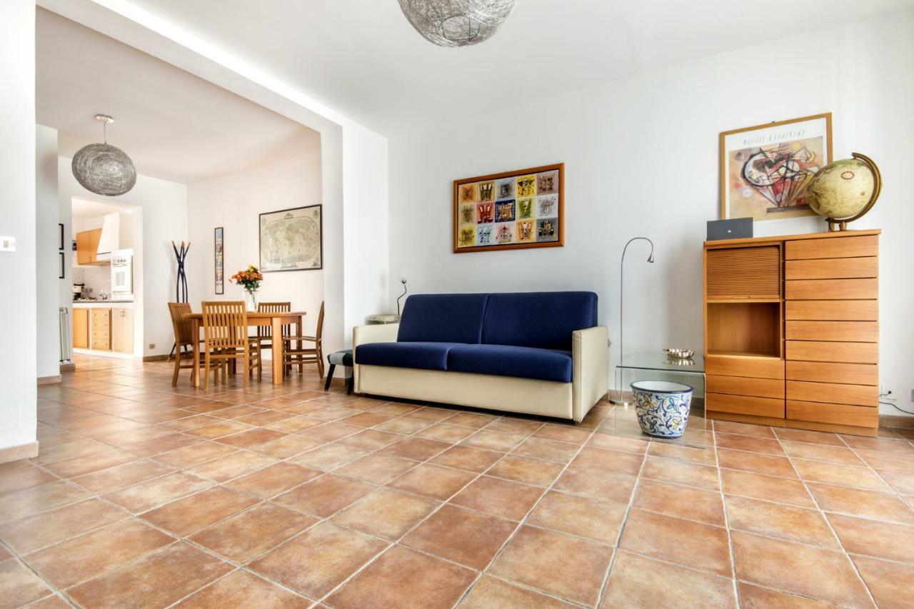 Area 52 Storia Ed Eleganza Vicino Ai Teatri Apartment Palermo Ngoại thất bức ảnh